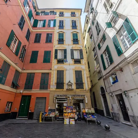 Castelli'S Apartments Campo 8 Genoa Exterior photo